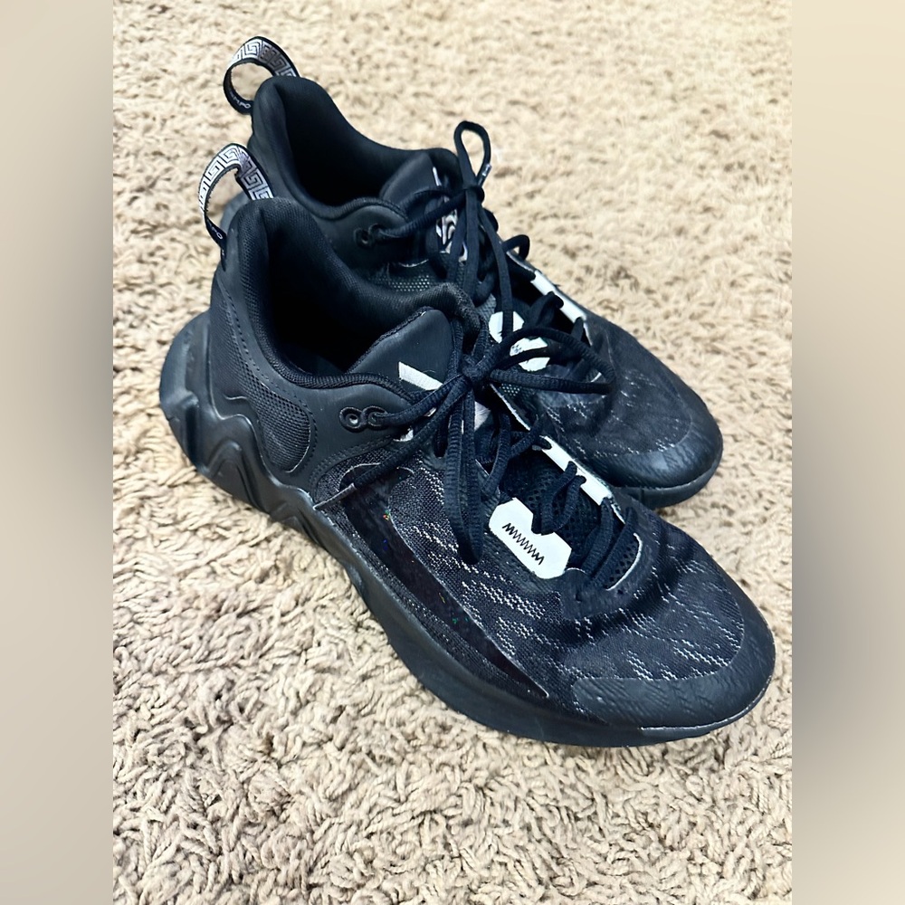 Nike Giannis Immortality shoes